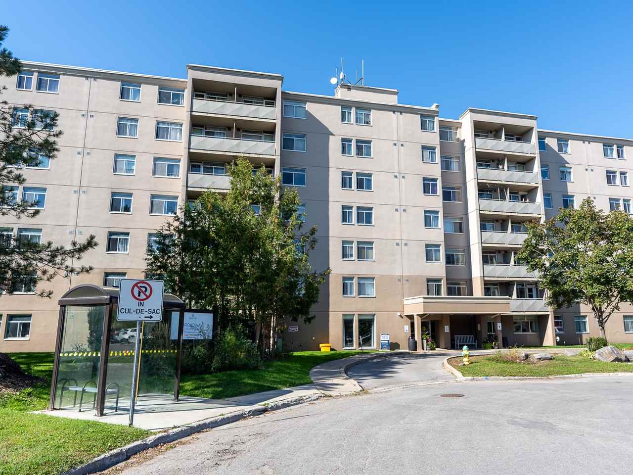 Broadway Apartments 25 Westwood Crt, Kawartha Lakes, ON K9V 5A5 Zumper