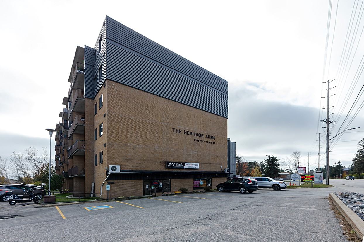 The Heritage Arms Apartments 2515 Trout Lake Rd, North Bay, ON P1B