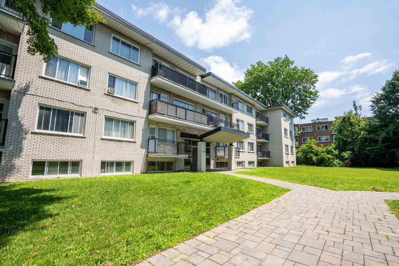 Victoria Towers Apartments 455 435455 Avenue Roy, Dorval, QC H9S 3E2