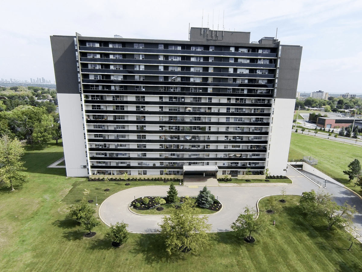 2250 Homelands Dr Apartments in Sheridan, Mississauga, ON L5K 1G8 Zumper