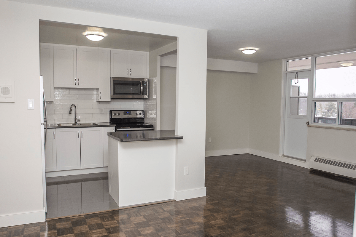 2250 Homelands Dr Apartments in Sheridan, Mississauga, ON L5K 1G8 Zumper