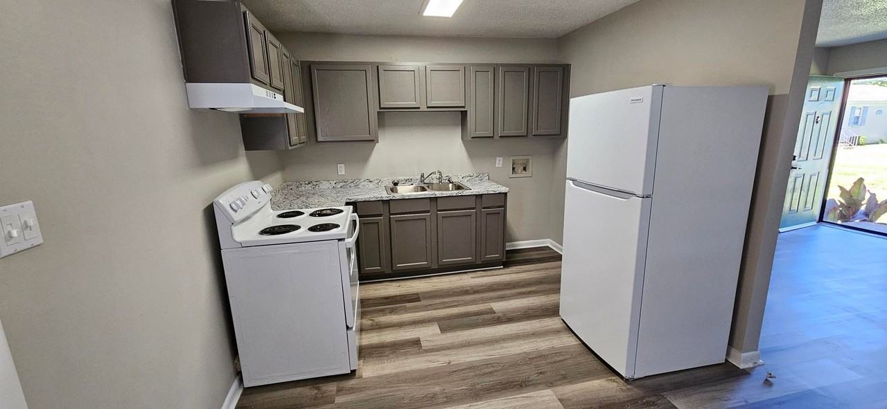 Tulip Cove Apartments 1000 Garden Meadows Dr, Pulaski, TN 38478 Zumper