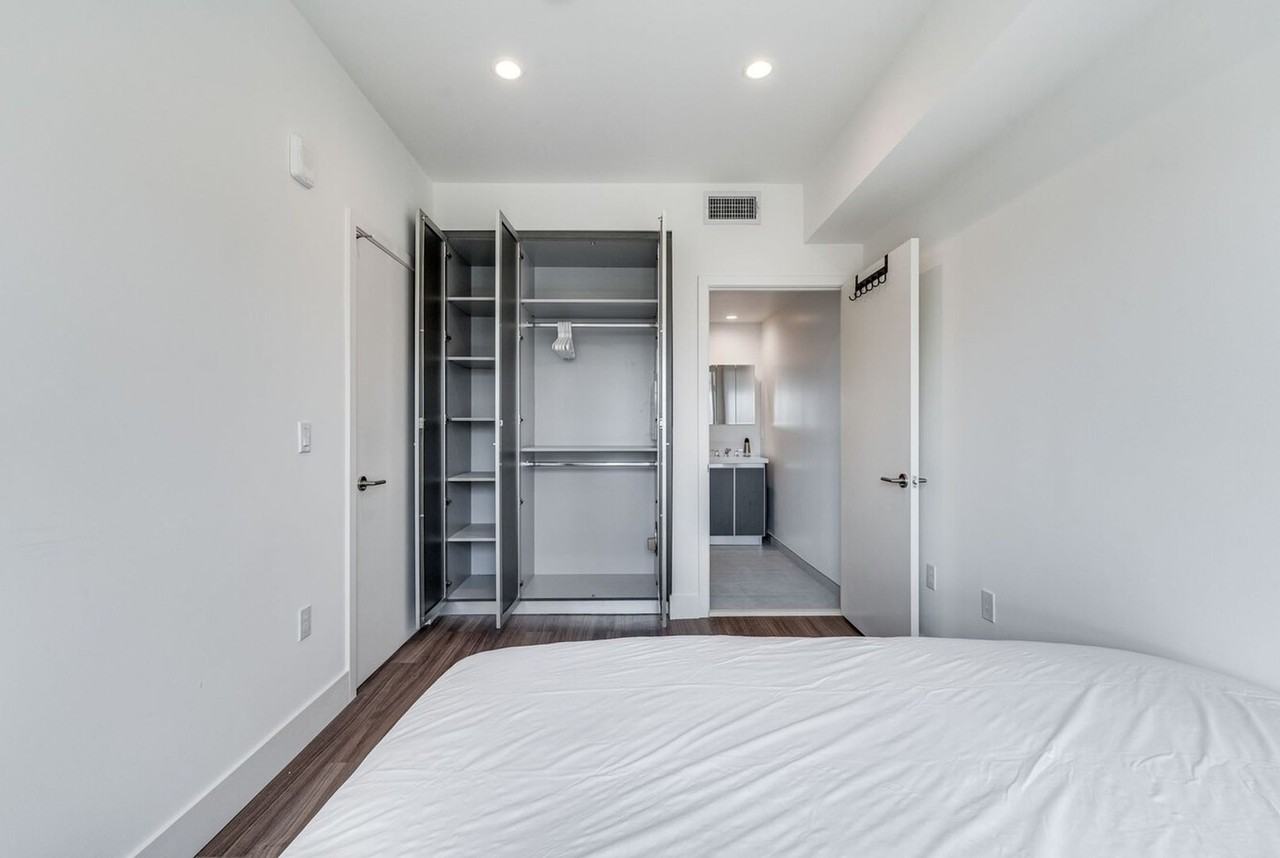 Ecco Fountain 5460 Fountain Ave, Los Angeles, CA 90029 Apartment