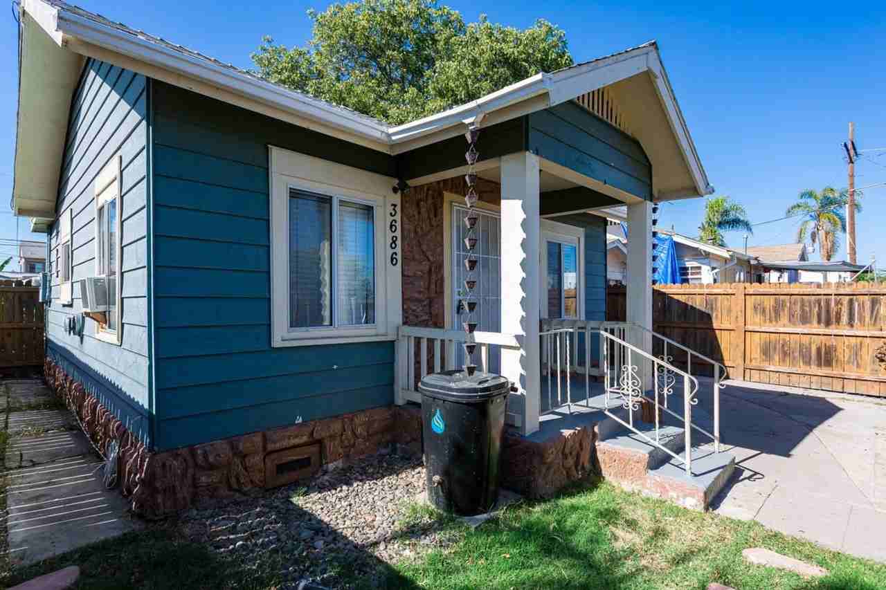 Apartments for Rent in Castle, San Diego, CA 25 Rentals Zumper