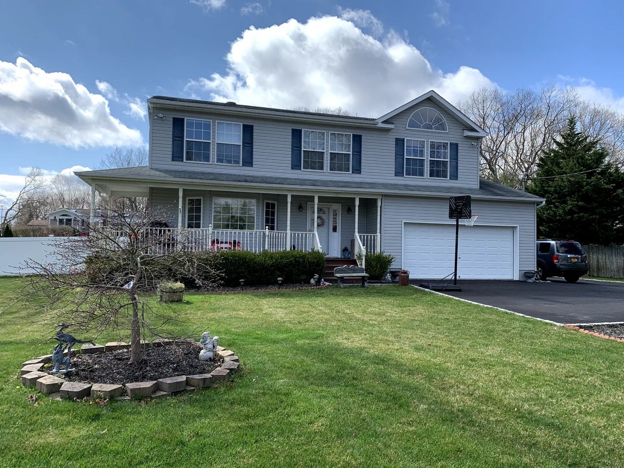 Houses for Rent in Holtsville, NY 25 Rental Homes Zumper