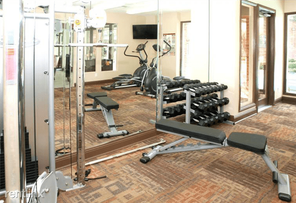 W Field Pl Hollow Tree Ln Apartments Hollow Tree Ln, Houston, TX