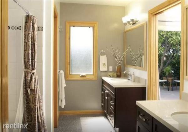 Ocean Park Blvd and 34th St Apartments Ocean Park Blvd, Santa Monica