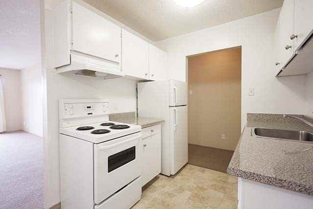 Mayfair Manor Apartments 827 Selkirk Ave, Esquimalt, BC V9A 2T7 Zumper