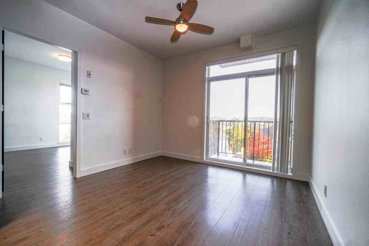 Herons Landing and The Ardea Apartments 3348 Tillicum Rd && 301