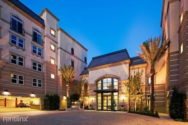 MacArthur Blvd & Douglas Apartments MacArthur Blvd, Irvine, CA 92612