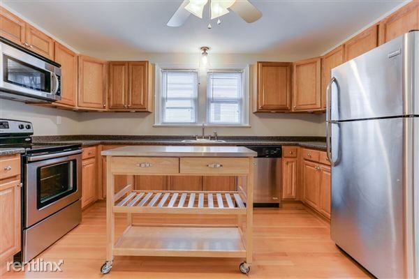 Troutbrook Dr. Apartments Trout Brook Dr, West Hartford, CT 06119