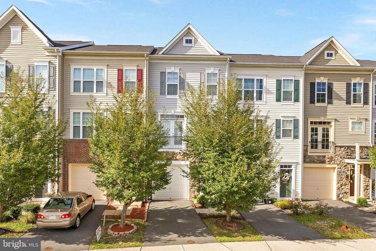 207 Miles Hawk Ter, Purcellville, VA 20132 3 Bedroom House for 3,000