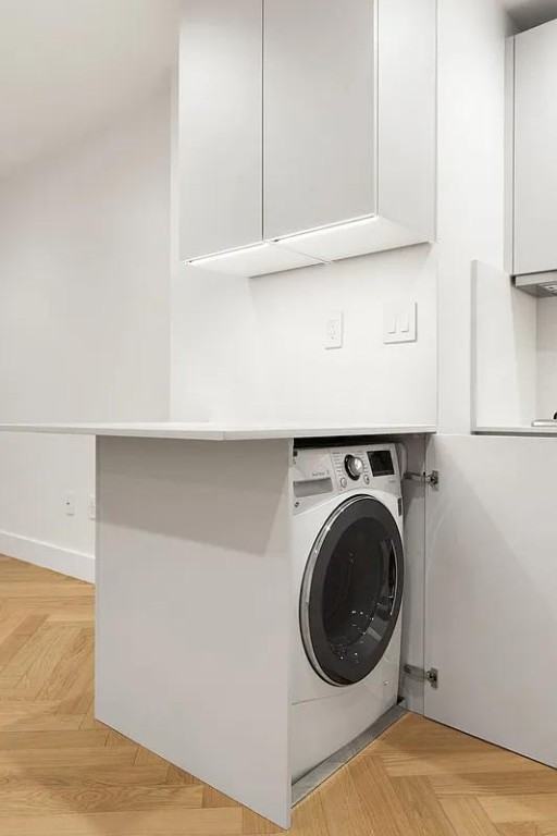 W 23rd St 2251K, New York, NY 10011 Studio Apartment for 3,400/month