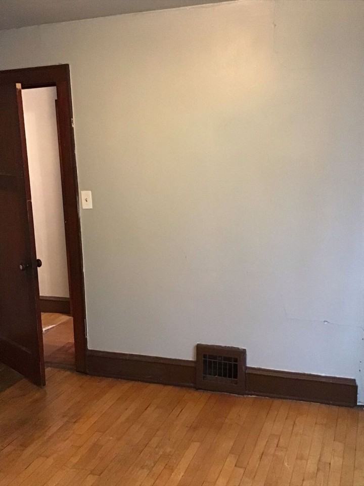 3506 W Auer Ave/3201 N 35th St. Apartments in Grasslyn Manor, Milwaukee