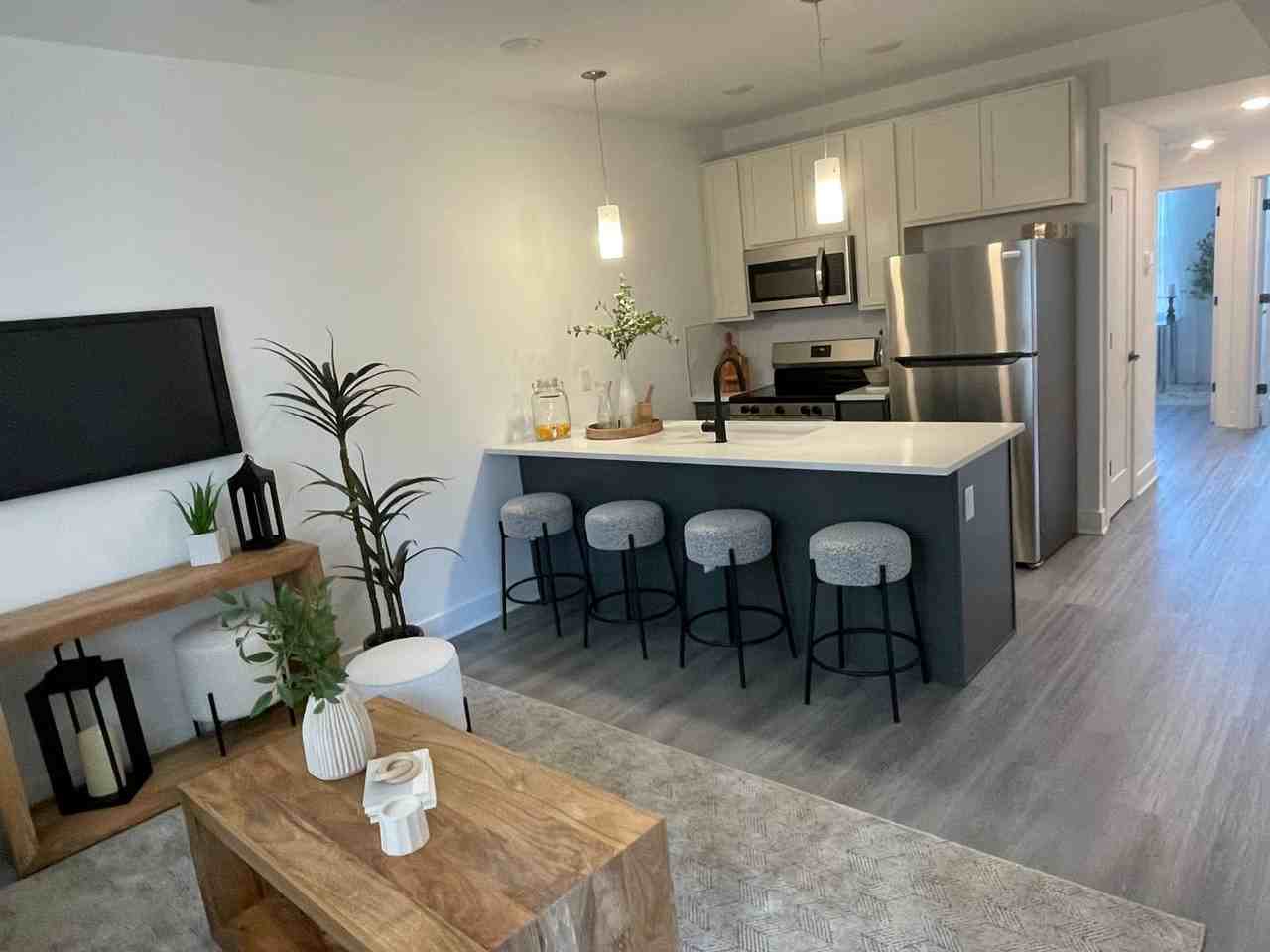 Somerset Station Apartments 2200 E Somerset St, Philadelphia, PA