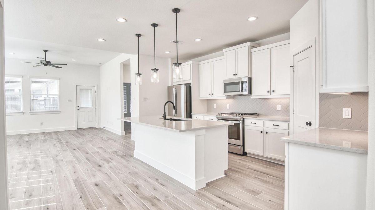 10706 Pine Pink, Conroe, TX 77385 4 bedroom House Rental Zumper