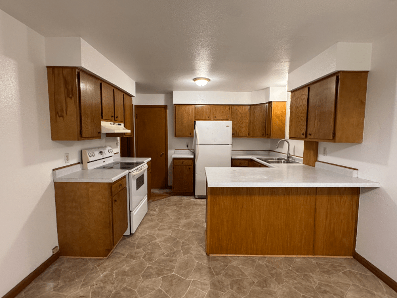 1704 Porter Ave 2, Bismarck, ND 58501 2 Bedroom Condo for 1,085/month