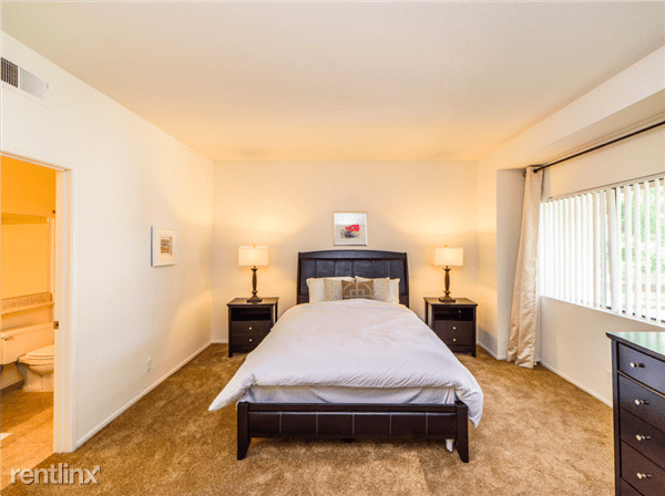 Wimbledon Way & Buckingham Dr Apartments Wimbledon Way, Costa Mesa