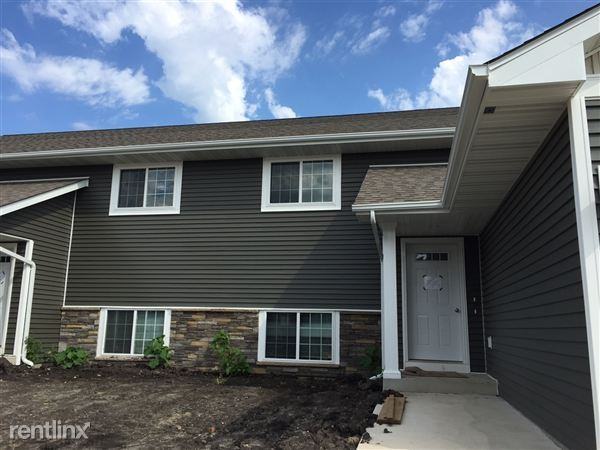 Stadium Commons Apartments 216 Skylark Dr, Mankato, MN 56001 Zumper