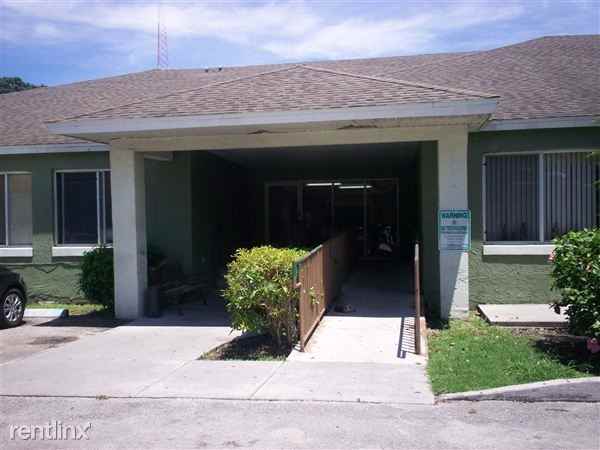 Royal Palm Lakes Apartments 1749 E Main St, Pahokee, FL 33476 Zumper