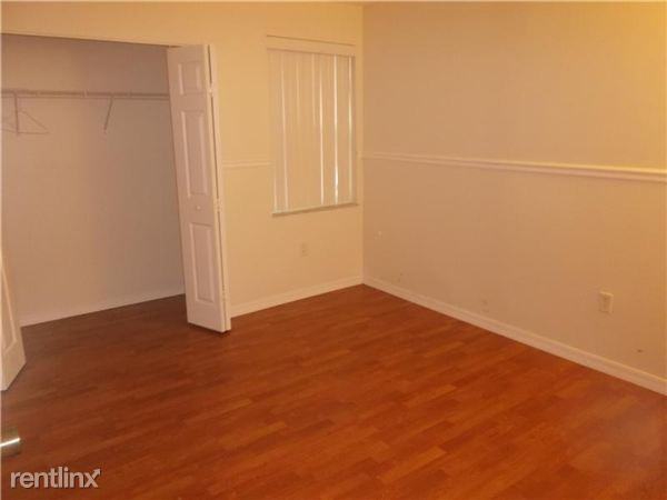 cove at french villas Apartments 7900 NW 6th St, Pembroke Pines, FL