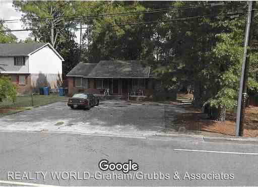 703 West Blvd. A & B Apartments in Laurinburg, NC 28352 Zumper