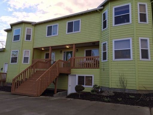 1509 Oak St Apartments in Hood River, OR 97031 Zumper