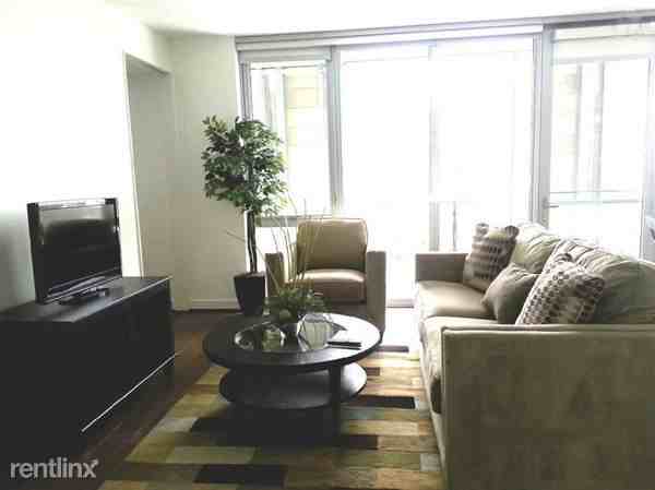 New York Ave NW & 10th St NW Apartments New York Ave NW, Washington