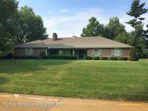16 Stonecrest, Saint Joseph, MO 64506 3 Bedroom House for 1,200/month