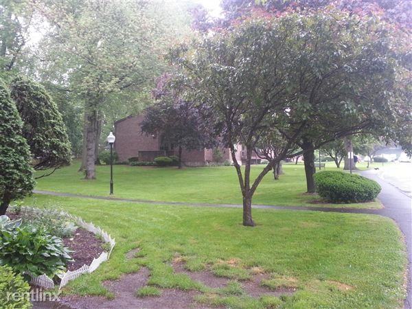 Stoneleigh Square Apartments 235 Henry Ave, Stratford, CT 06614 Zumper