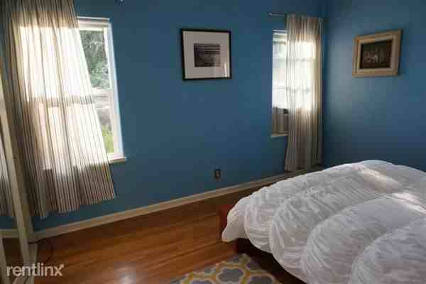 Franklin Ave & N Mariposa Ave Apartments Franklin Ave, Los Angeles