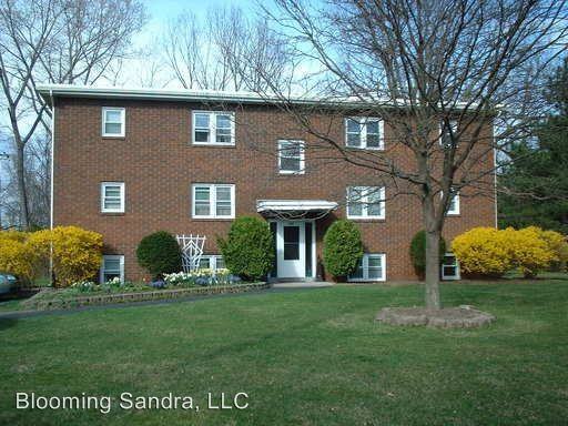 105 & 107 Sandra, 210 Bloomingrove Drive Apartments Bloomingrove Dr