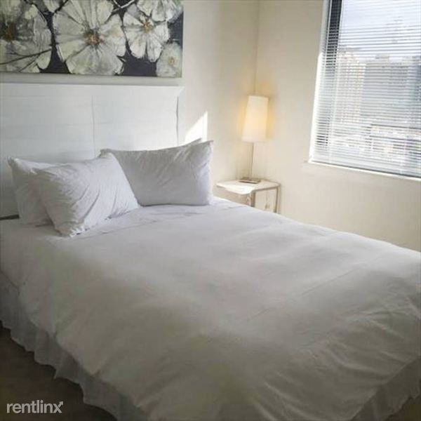 Old Rd & St Elmo Ave Apartments Old Rd