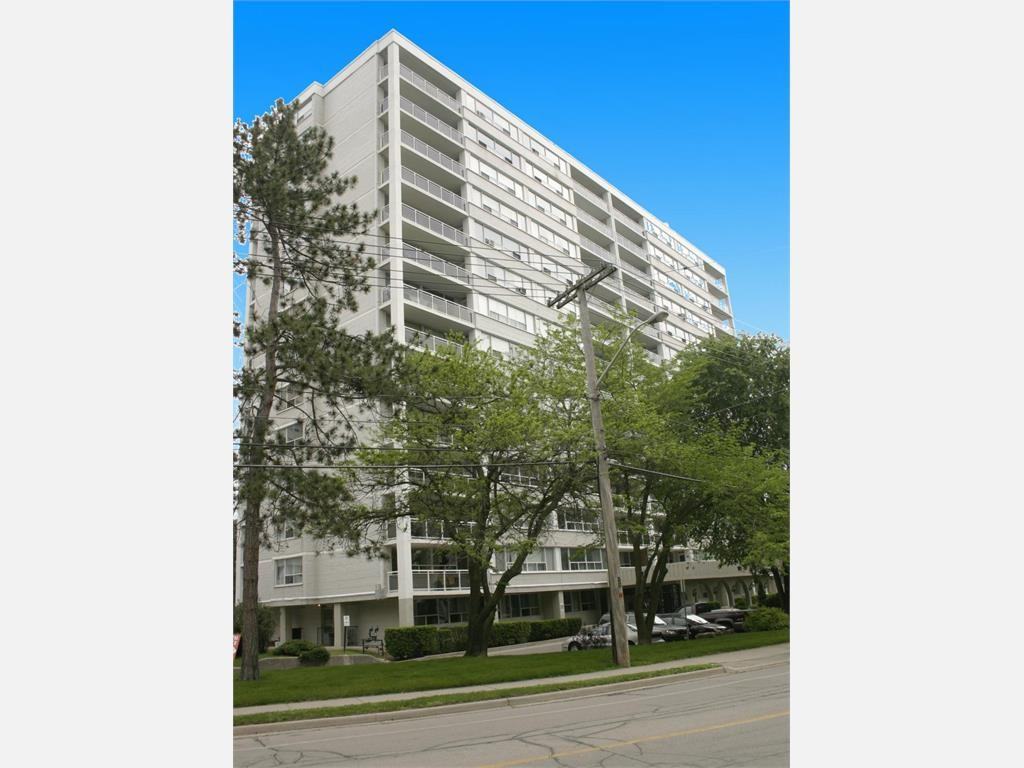 199 Queen Mary Dr, Oakville, ON L6K 3K7 3 Bedroom Apartment for Rent for 1,445/month Zumper