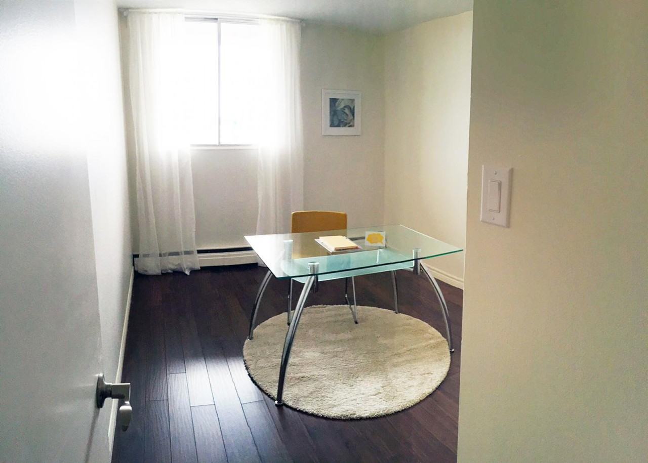 1825 Russell Road Apartments 1825 Russell Rd, Ottawa, ON K1G 0N1 Zumper