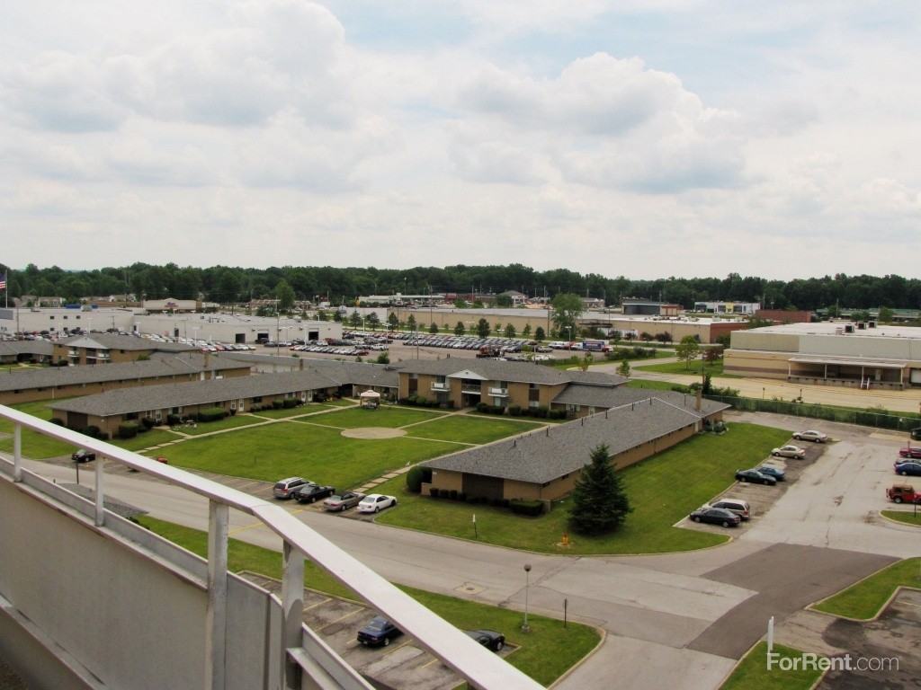 Park Apartments in Willoughby Hills, Willoughby Hills, OH 44092