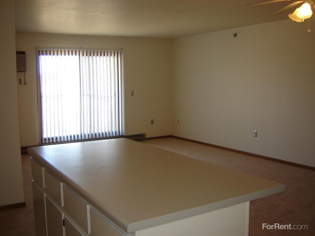 Parkwater Apartments 6594 S 35th St, Franklin, WI 53132 Zumper