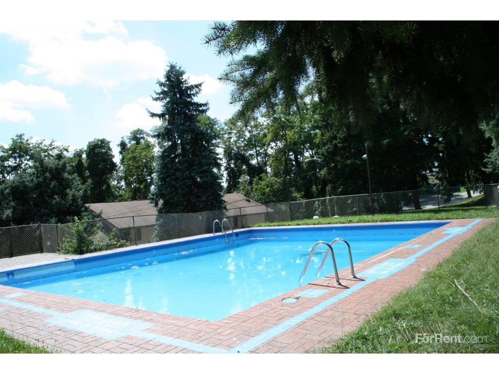 Versailles Castle Apartments Patricia Ln, East McKeesport, PA 15137