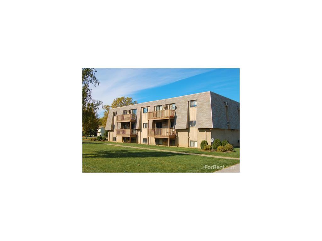 Foxborough Commons Apartments 2605 Pioneer Trail, Sandusky, OH 44870