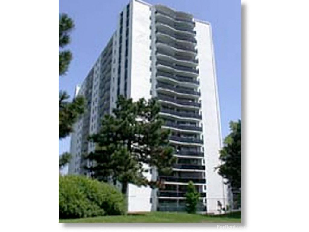 2550 Kingston Road Apartments 2550 Kingston Rd, Toronto, ON M1M 1L7