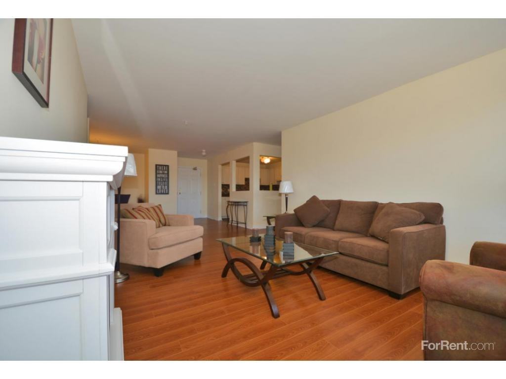 31 Carrington Place Apartments 31 Carrington Pl, Halifax, NS B3S 1J9