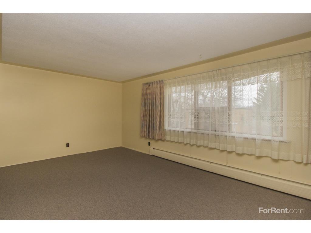 1562 Allen Ave. Apartments 1562 Allen Pl, London, ON N5W 2V8 Zumper