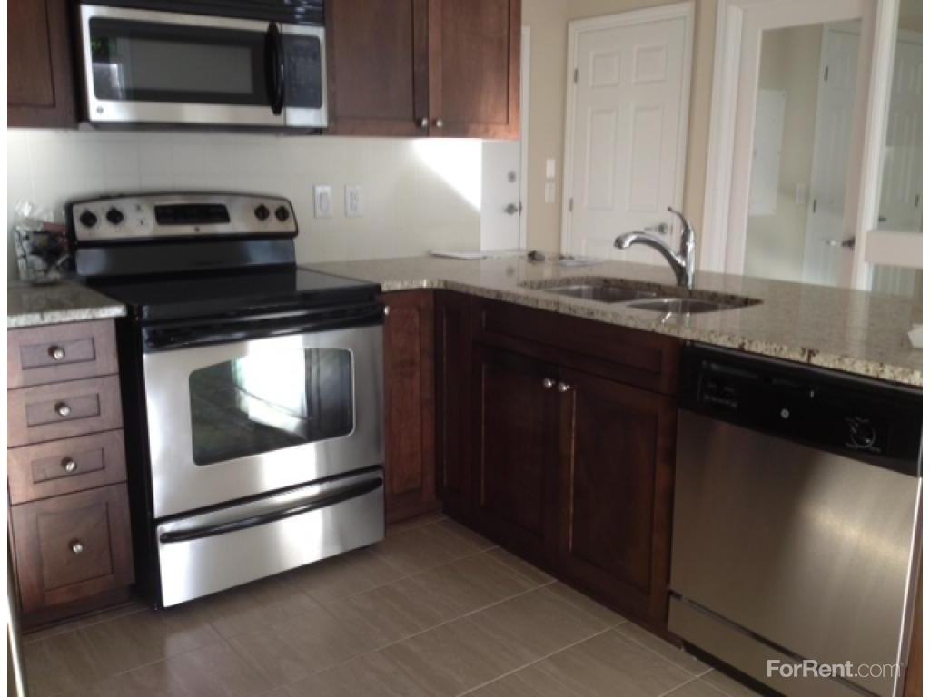 1201 Ohio Street Apartments in Heron Park, Ottawa, ON K1H 8N5 Zumper