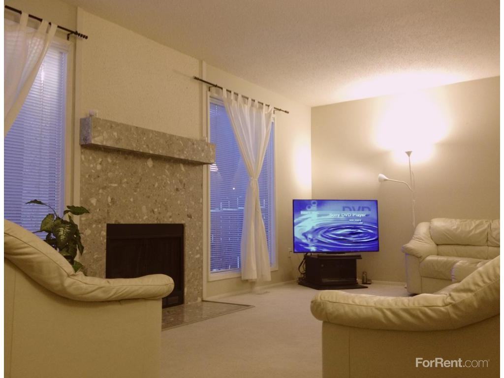 Blue Quill Park Estates Apartments 782 Saddleback Rd NW, Edmonton, AB