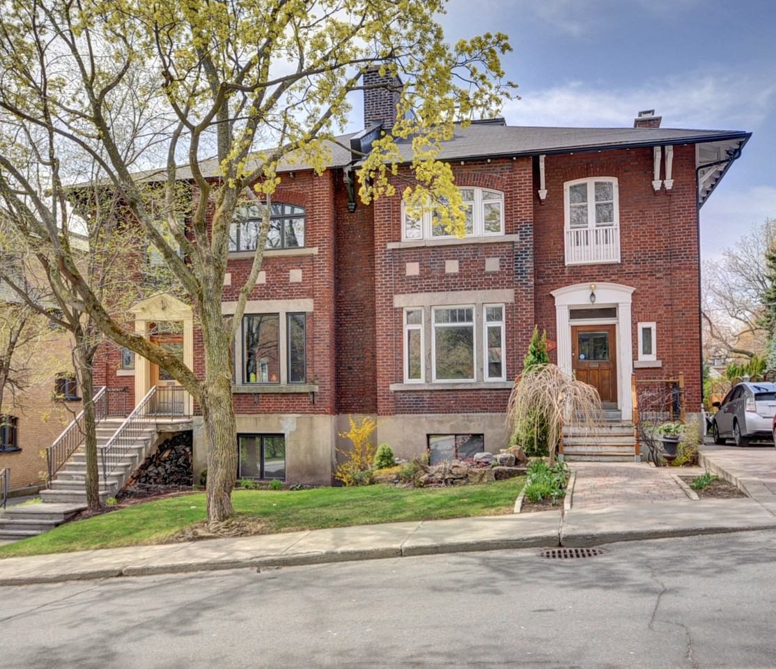 536 Avenue Clarke, Westmount, QC H3Y 1Z7, Canada 5 bedroom House
