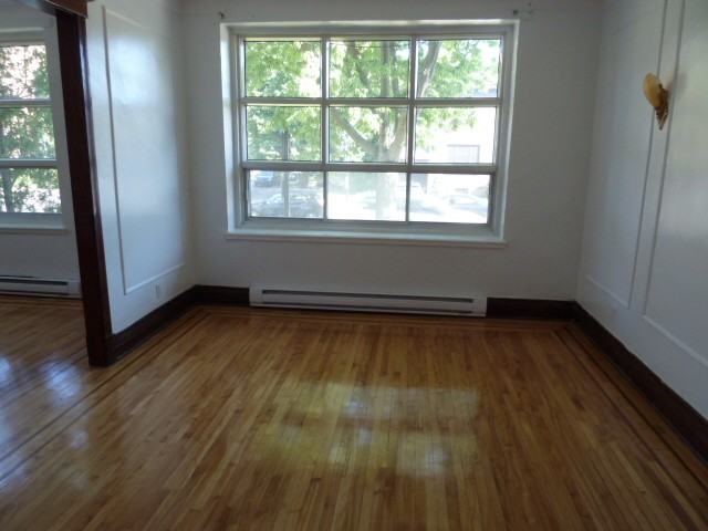 6211 Av de Monkland, Montréal, QC H4B 1G5 2 Bedroom Apartment for