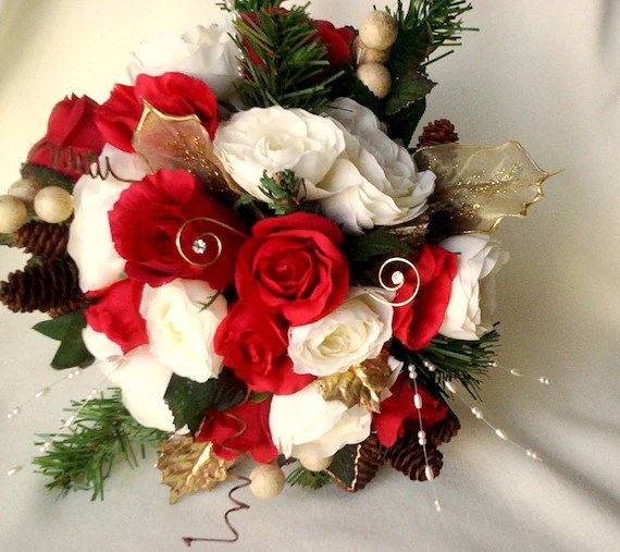 Items similar to Winter Bridal Bouquet Red Ivory silk wedding flowers