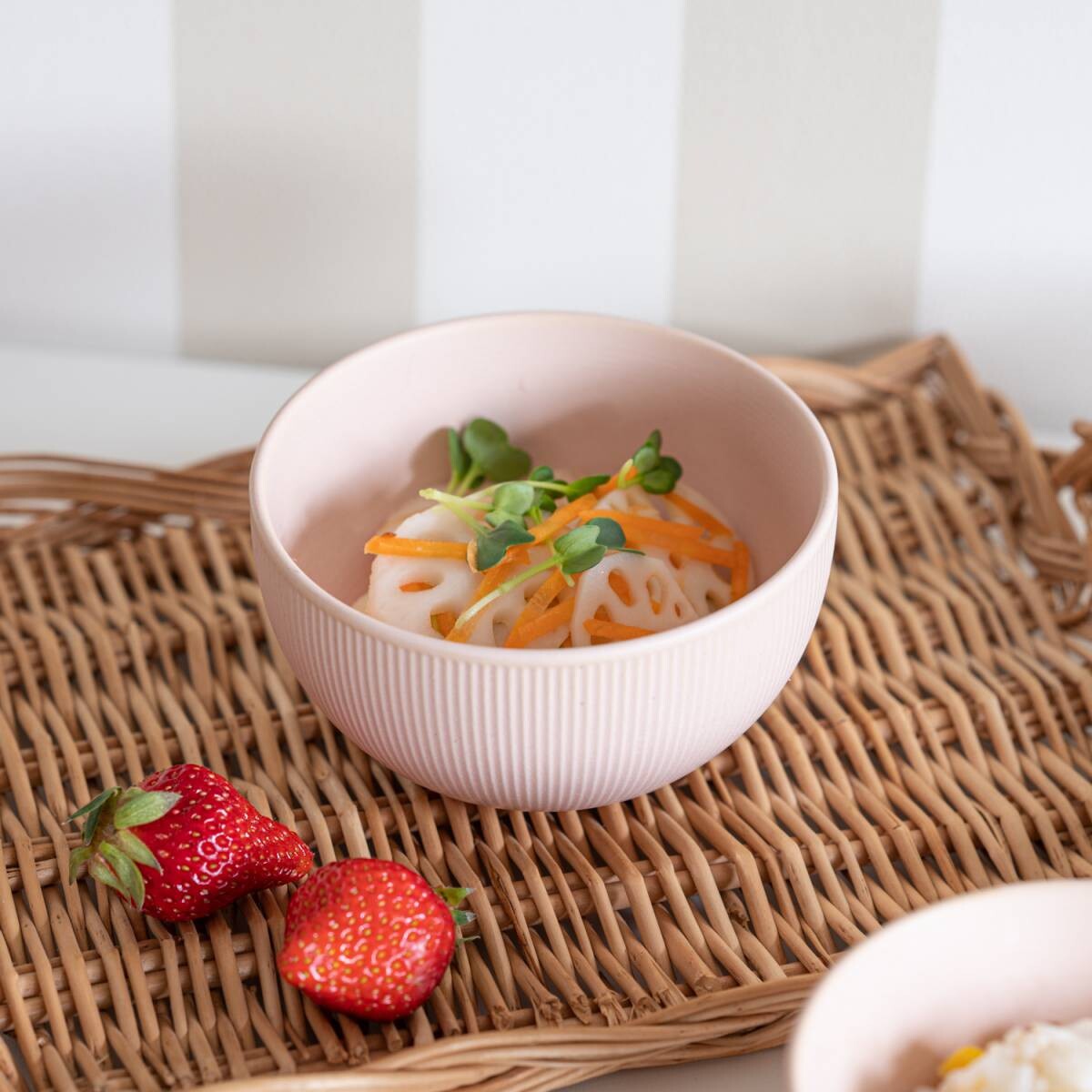 Get ReTable Ware ASUMI Salad Bowl 11.5cm Soft Pink Delivered Weee