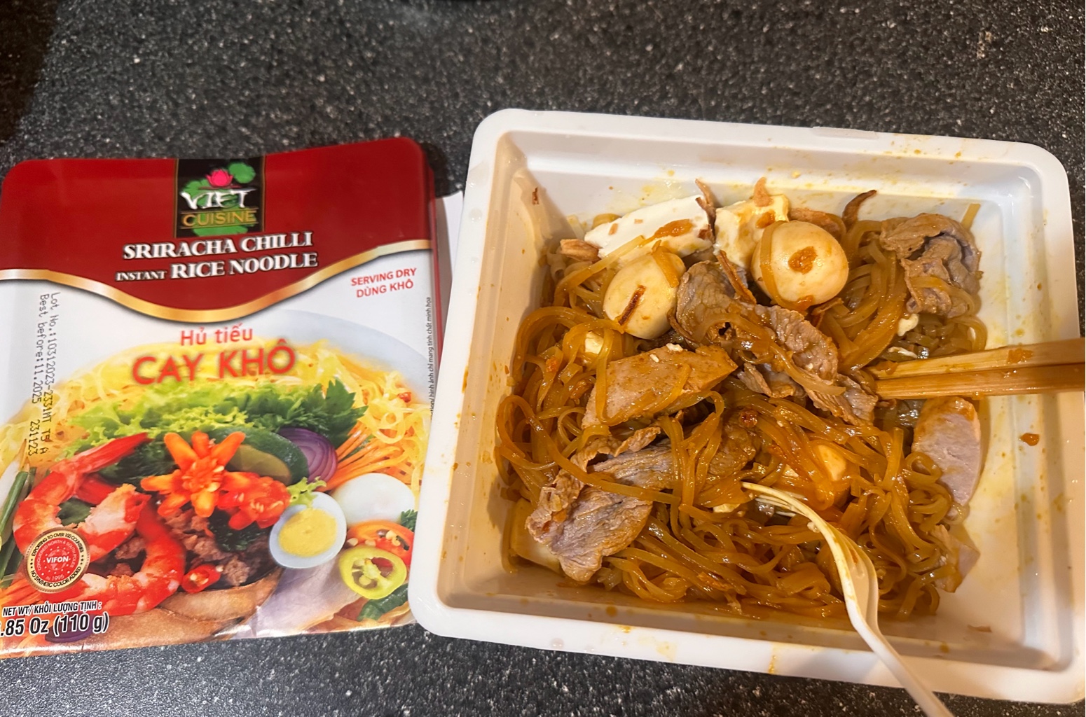 Buy Sriracha Chili Rice Noodle near me with free delivery