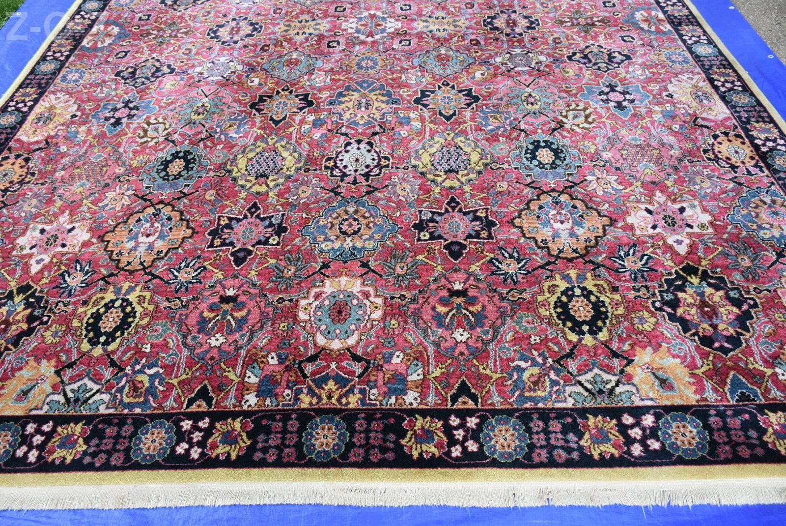 Karastan Rug WILLIAMSBURG Collection 557 Kirman Vase 10x14 Nice 111420